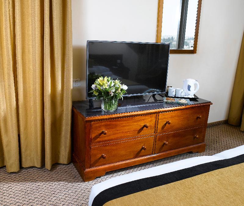 Olive Tree Hotel Йерусалим Екстериор снимка