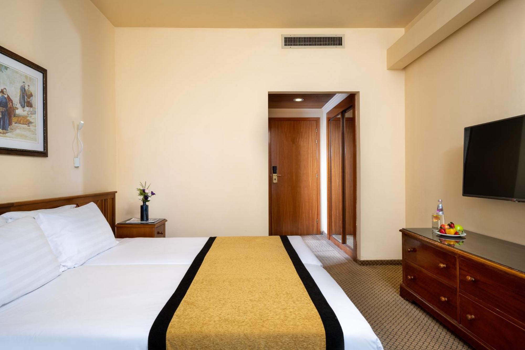 Olive Tree Hotel Йерусалим Екстериор снимка