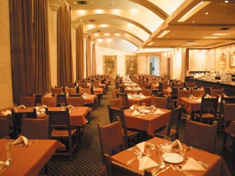 Olive Tree Hotel Йерусалим Ресторант снимка